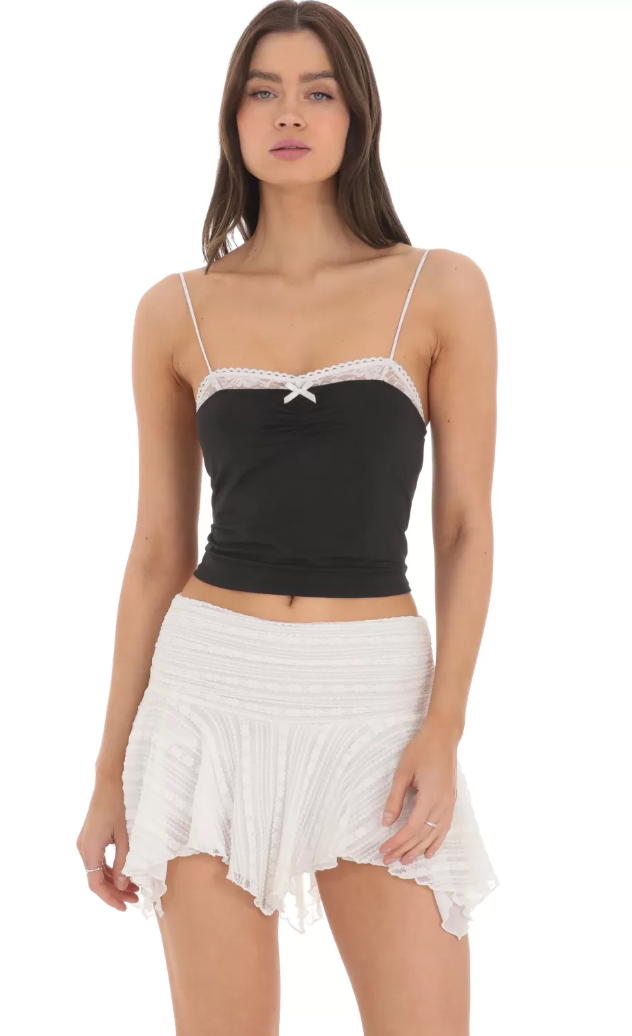 Lace Trim Crop Top In Black^LUCY IN THE SKY Cheap