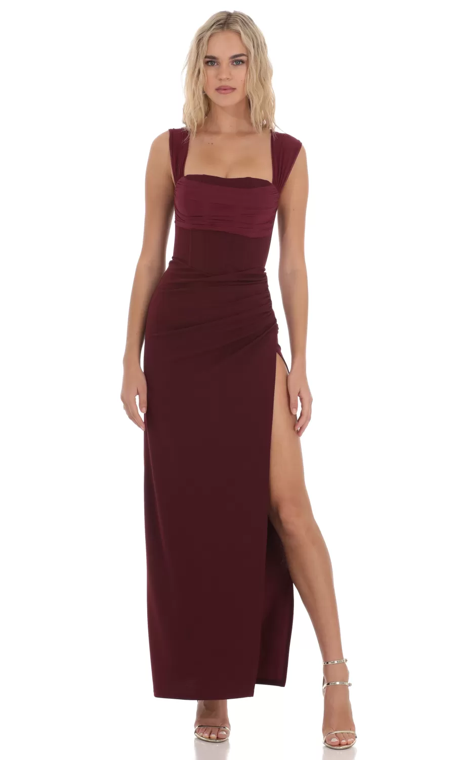 Mesh Draped Corset Maxi Dress In Burgundy^LUCY IN THE SKY Outlet