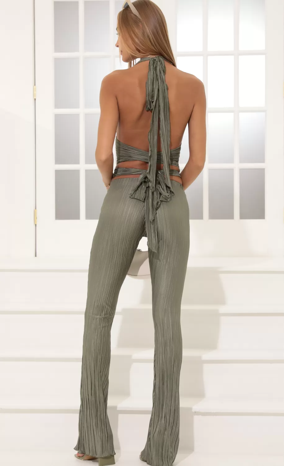 Pleated Satin Two Piece Pant Set In Green^LUCY IN THE SKY Best Sale